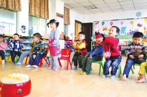 海南省聋儿康复中心的孩子们，需要更多的关爱。