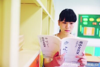 南京听障女孩获聋人高考第一 与普通学生一起读本科